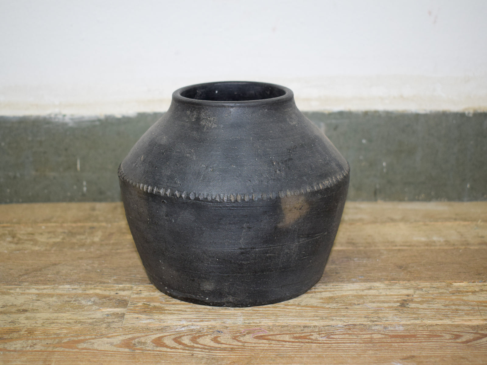 MIL-2302 Clay Pot C29
