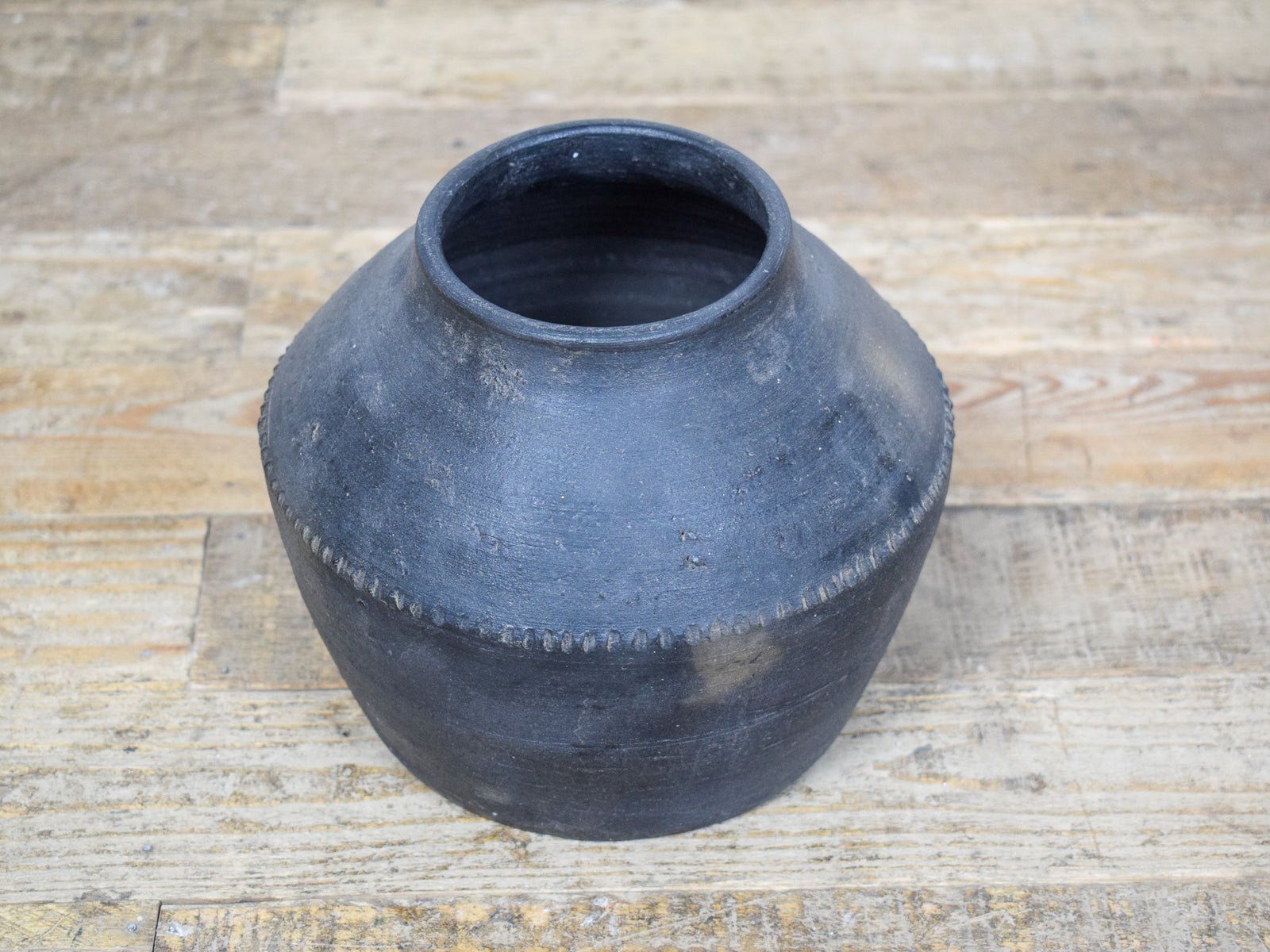 MIL-2302 Small Clay Pot C29