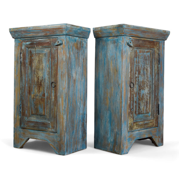 MILL-2087/28 Pair of Bedside Cabinet C38