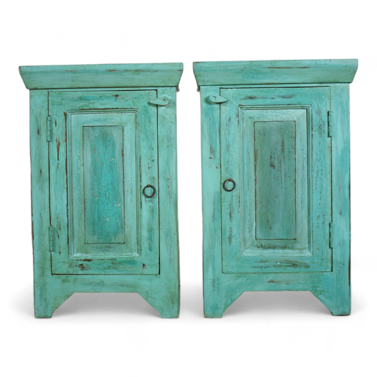 MILL-2087/18 Pair of Bedside Cabinet C38