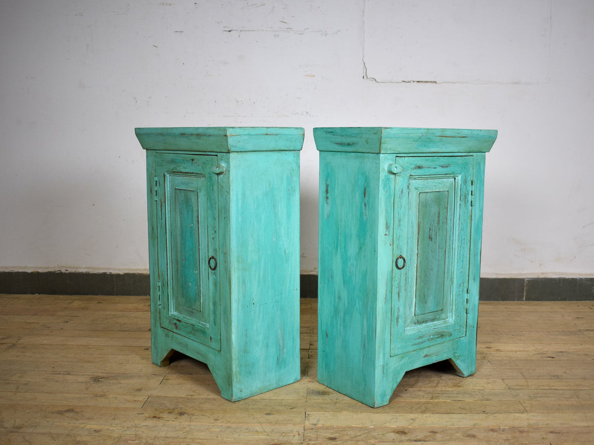 MILL-2087/18 Pair of Bedside Cabinet C38