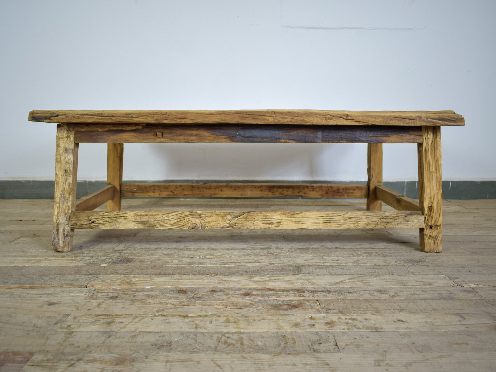 MILL-2226/1 Rustic Coffee Table C29
