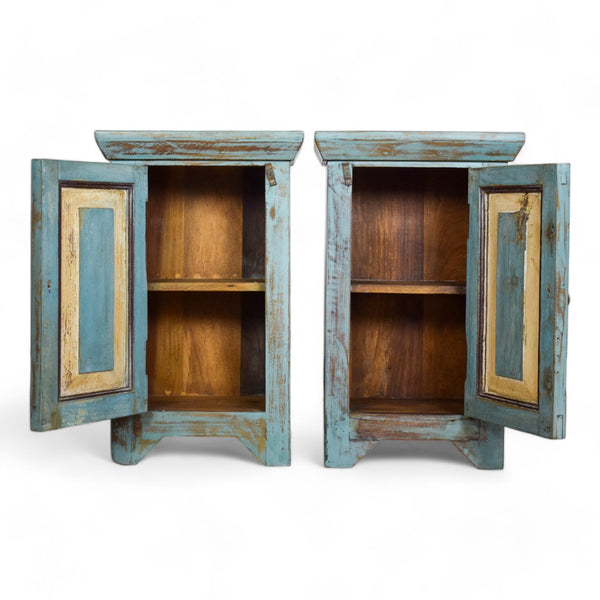 MILL-2087/29 Pair of Bedside Cabinet C39