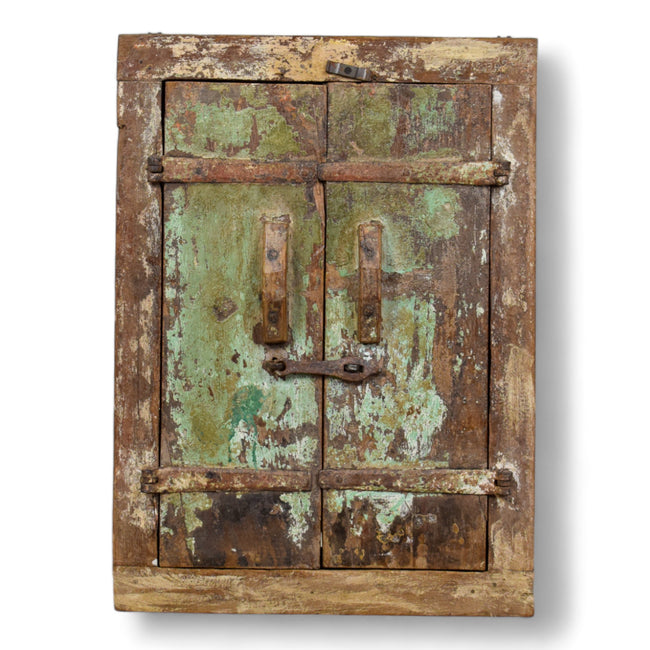 MILL-1605/61 Wooden Window With Mirror C33