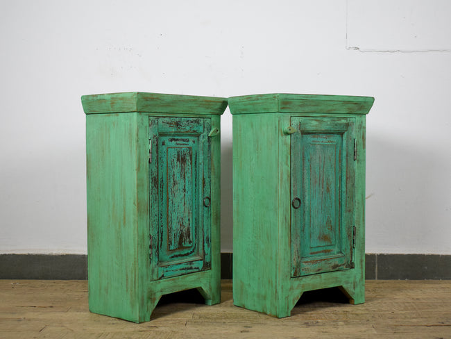 MILL-2087/12 Pair of Bedside Cabinet C33
