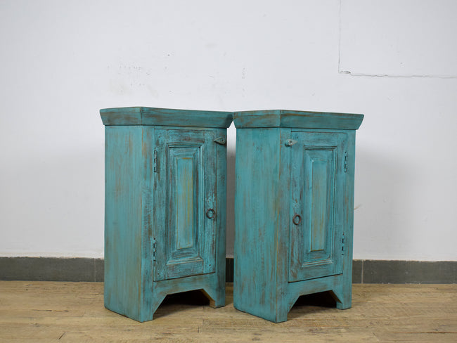 MILL-2087/13 Pair of Bedside Cabinet C33