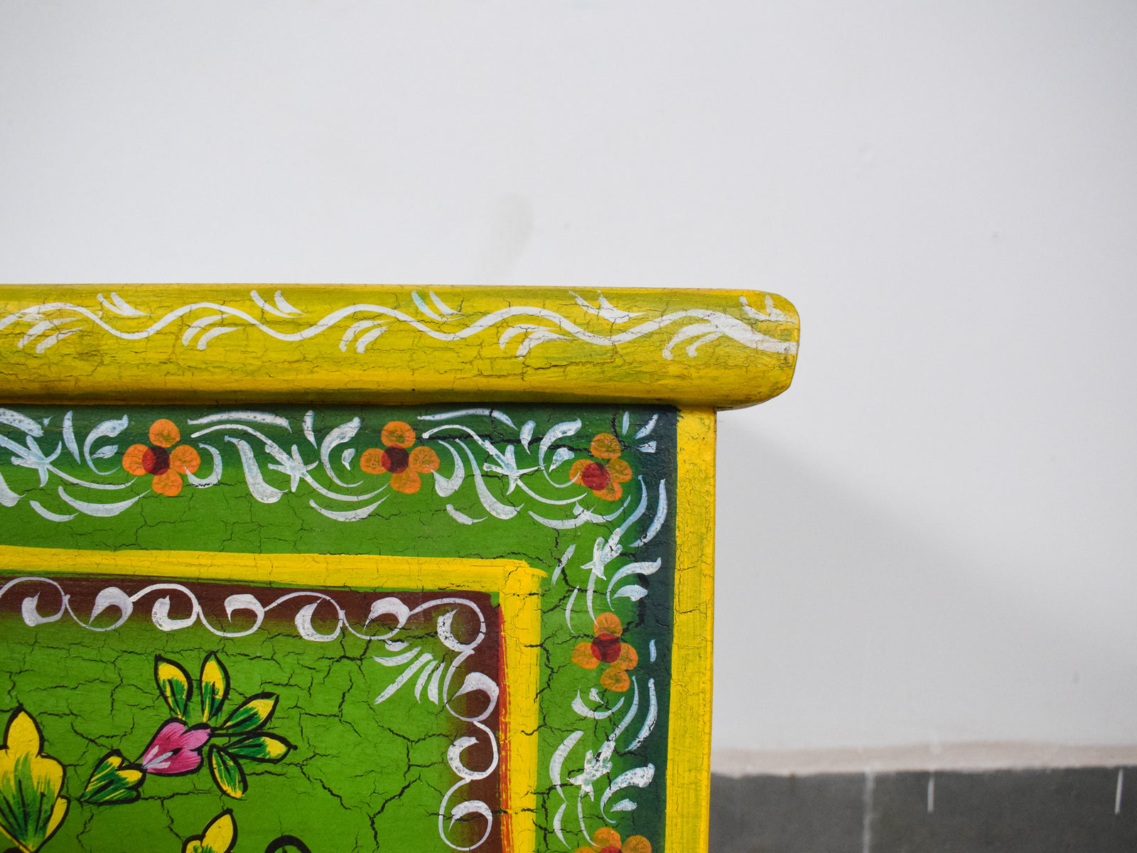 MILL-1449/12 Hand Painted Wooden Chest C29