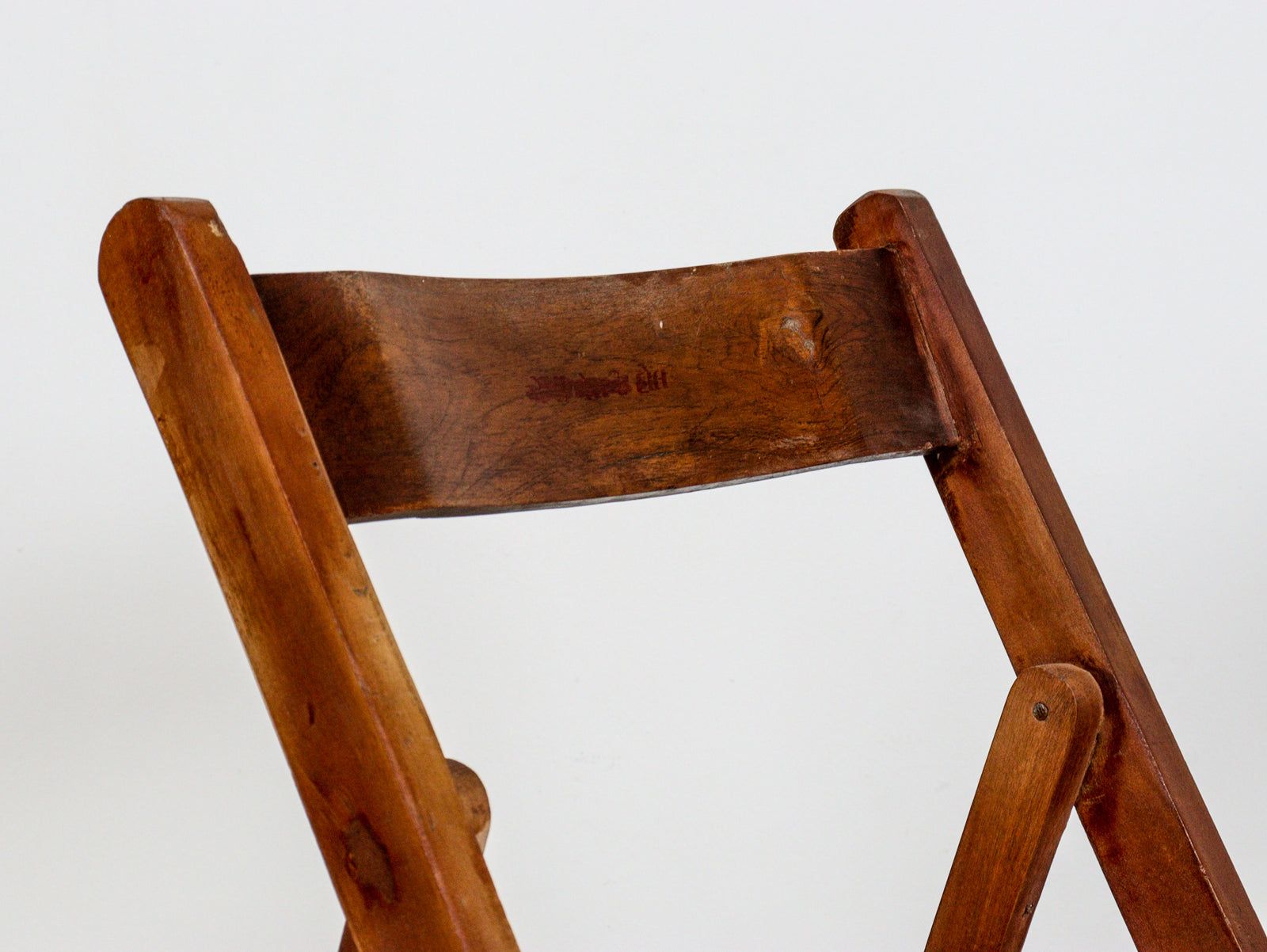 MILL-2049 Wooden Chair C27