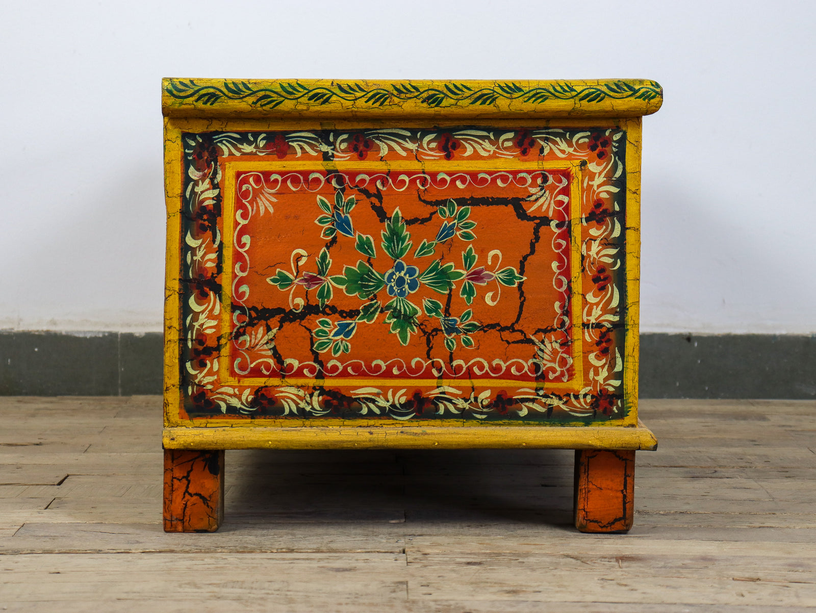MILL-1449/14 Hand Painted Wooden Chest C29