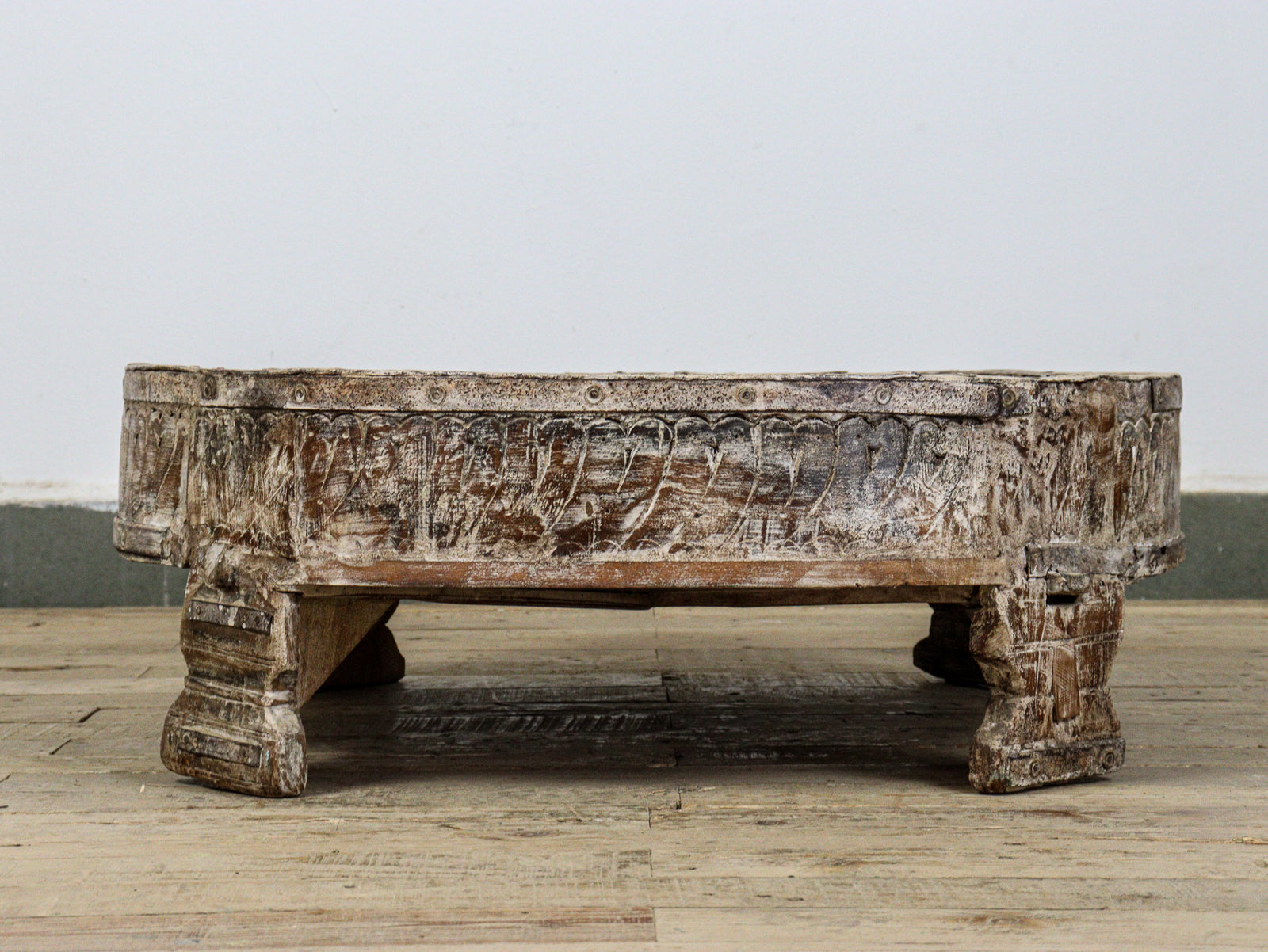 MILL-1555/53 Wooden Chakki Table C27
