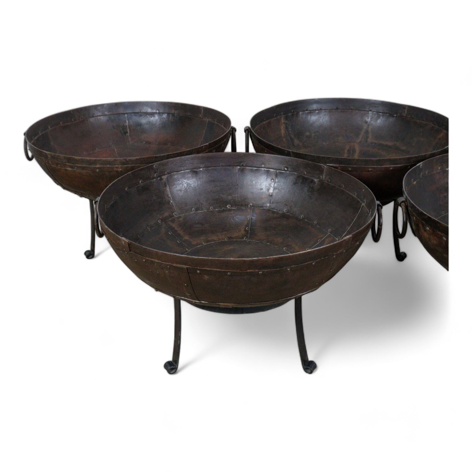 MILL-1322/1 Large Kadai with Stand 80 cm