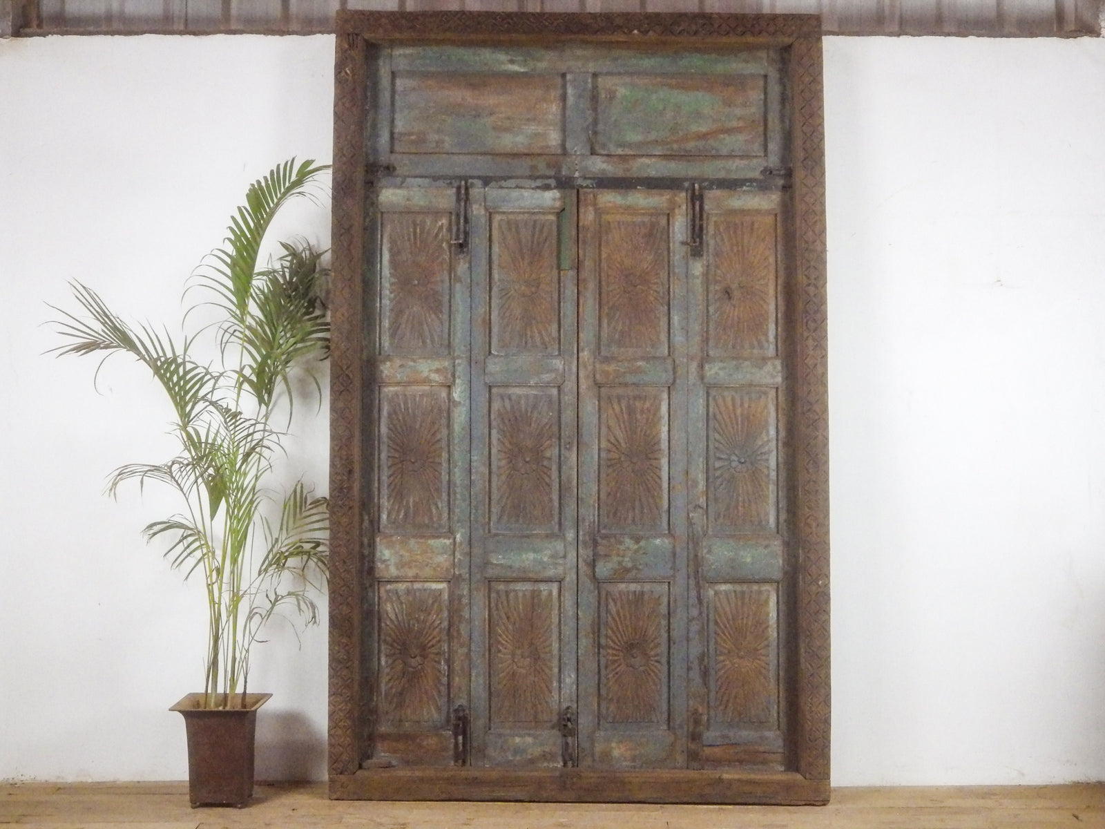 MILL-1521/5 Large Door With Frame C20
