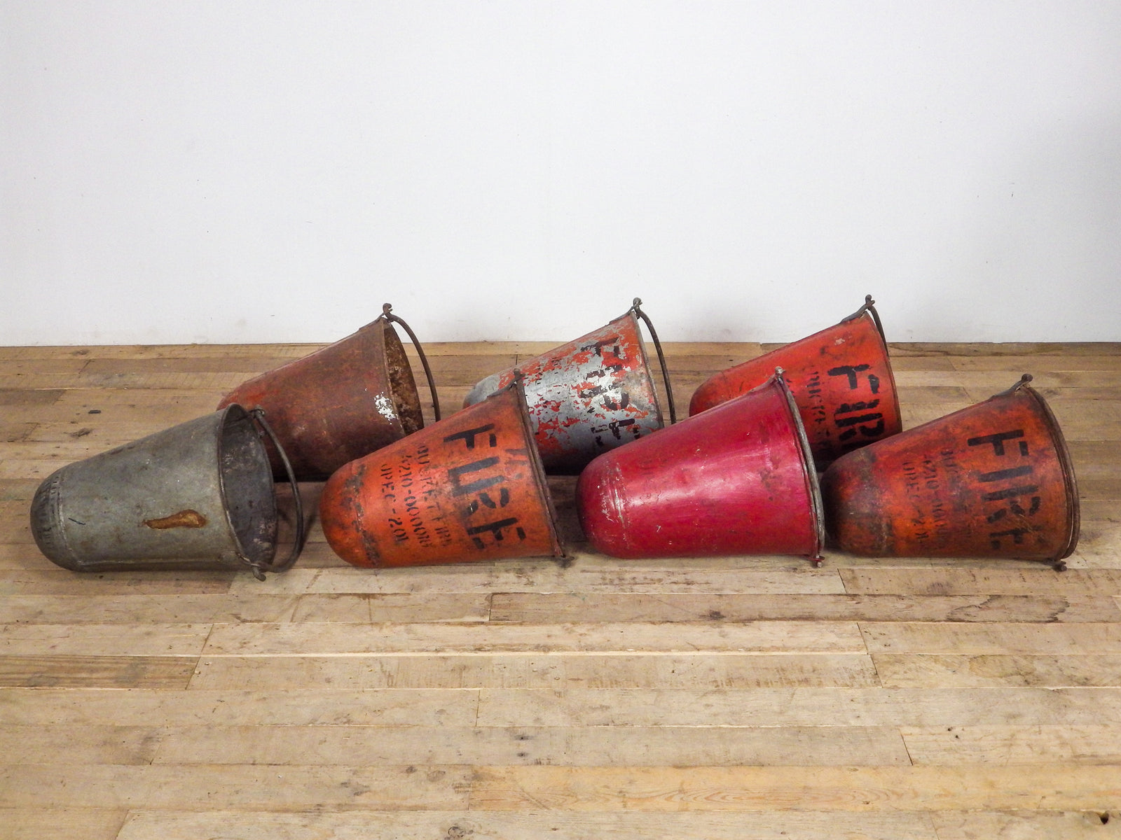 MILL-626 Vintage Hanging Fire Buckets C22