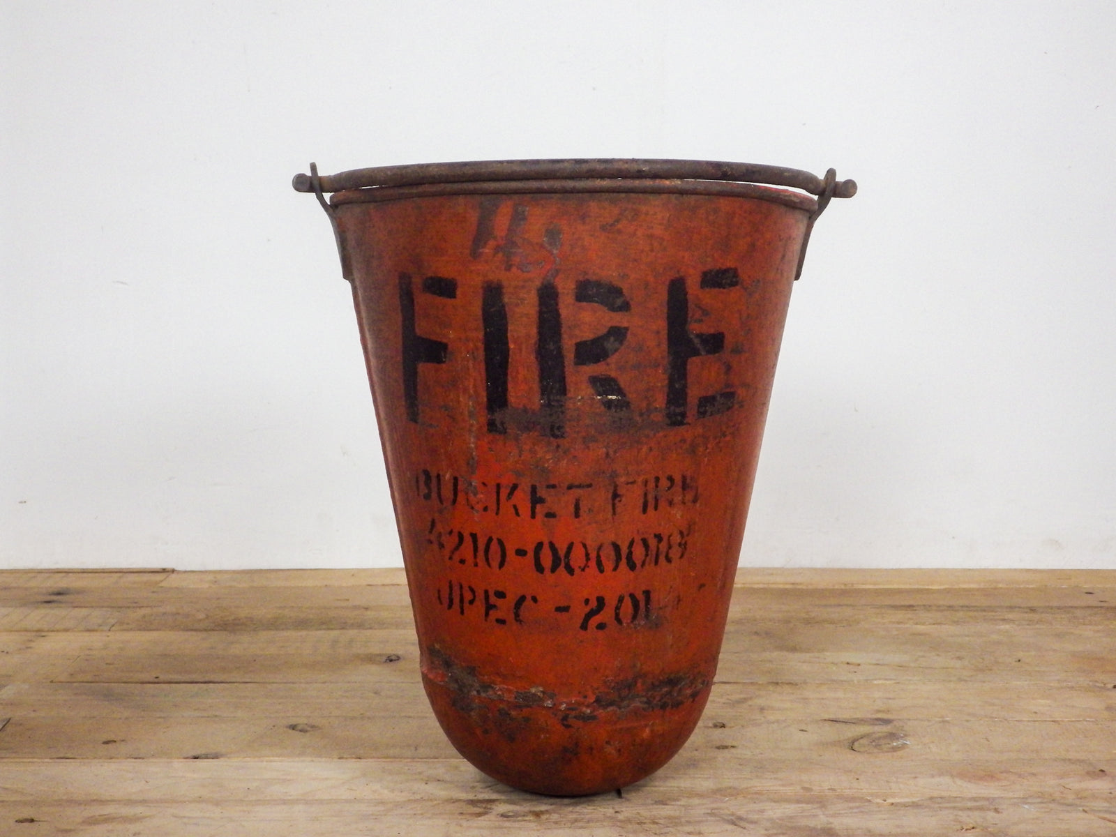 MILL-626 Vintage Hanging Fire Buckets C22