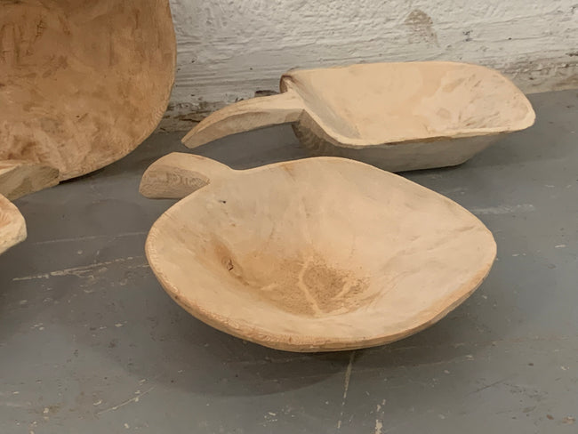 MILL-TR5 Rustic Carved Bowls