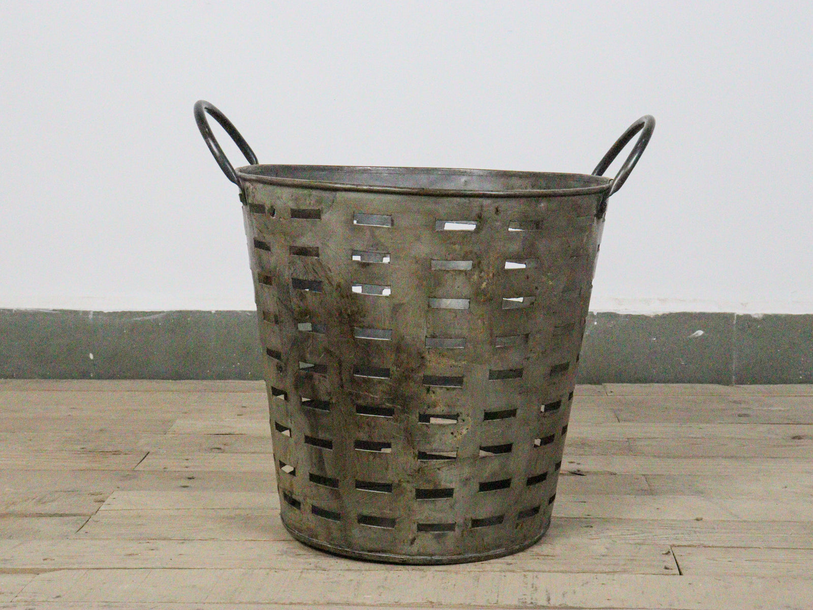 MILL-1681 Metal Olive Bucket - 3 SIZES C24