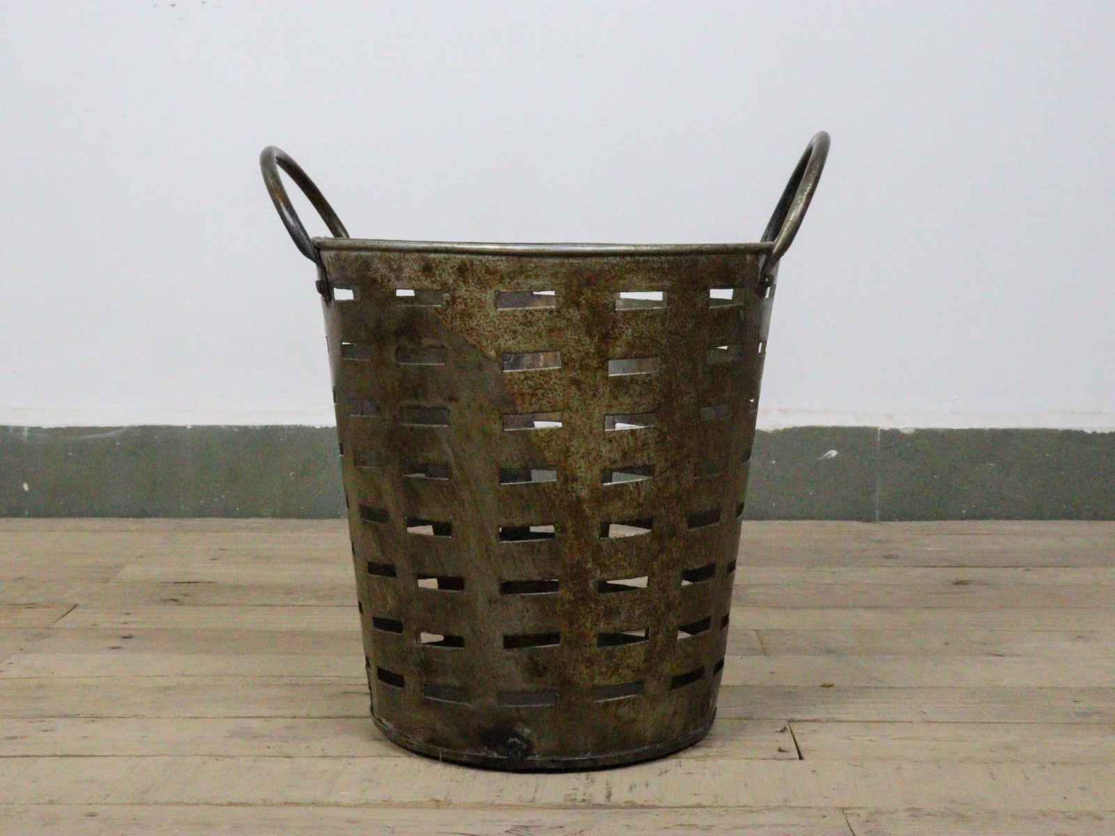 MILL-1681 Metal Olive Bucket - 3 SIZES C24