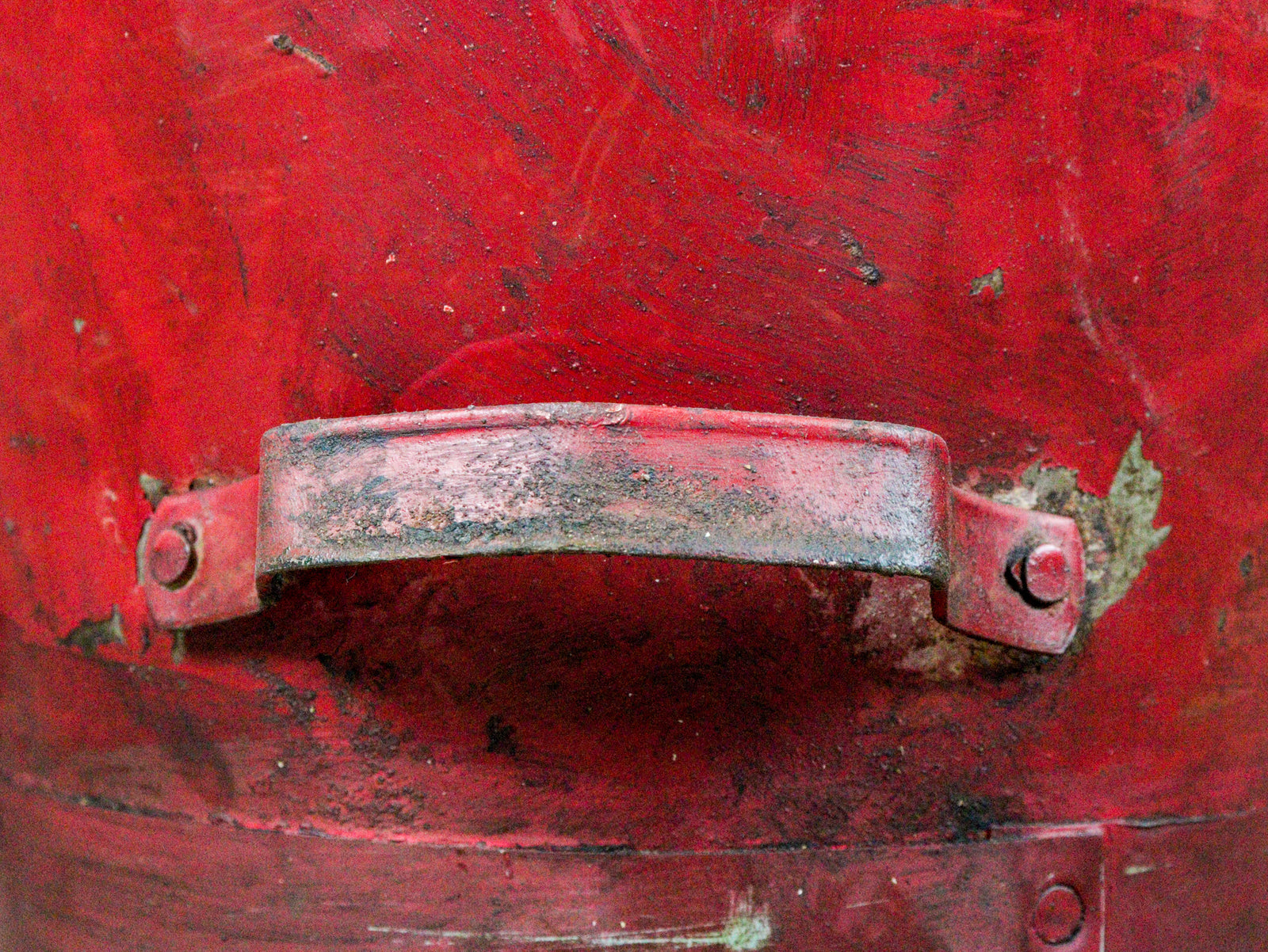 MILL-1161 Metal Fire Bucket C21